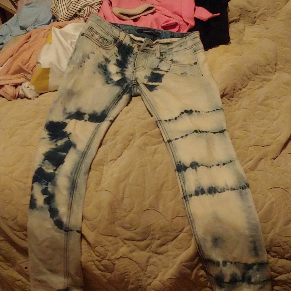 Skinny jeans